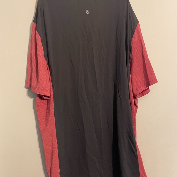 Vintage Lululemon red and dark gray - Picture 2 of 2
